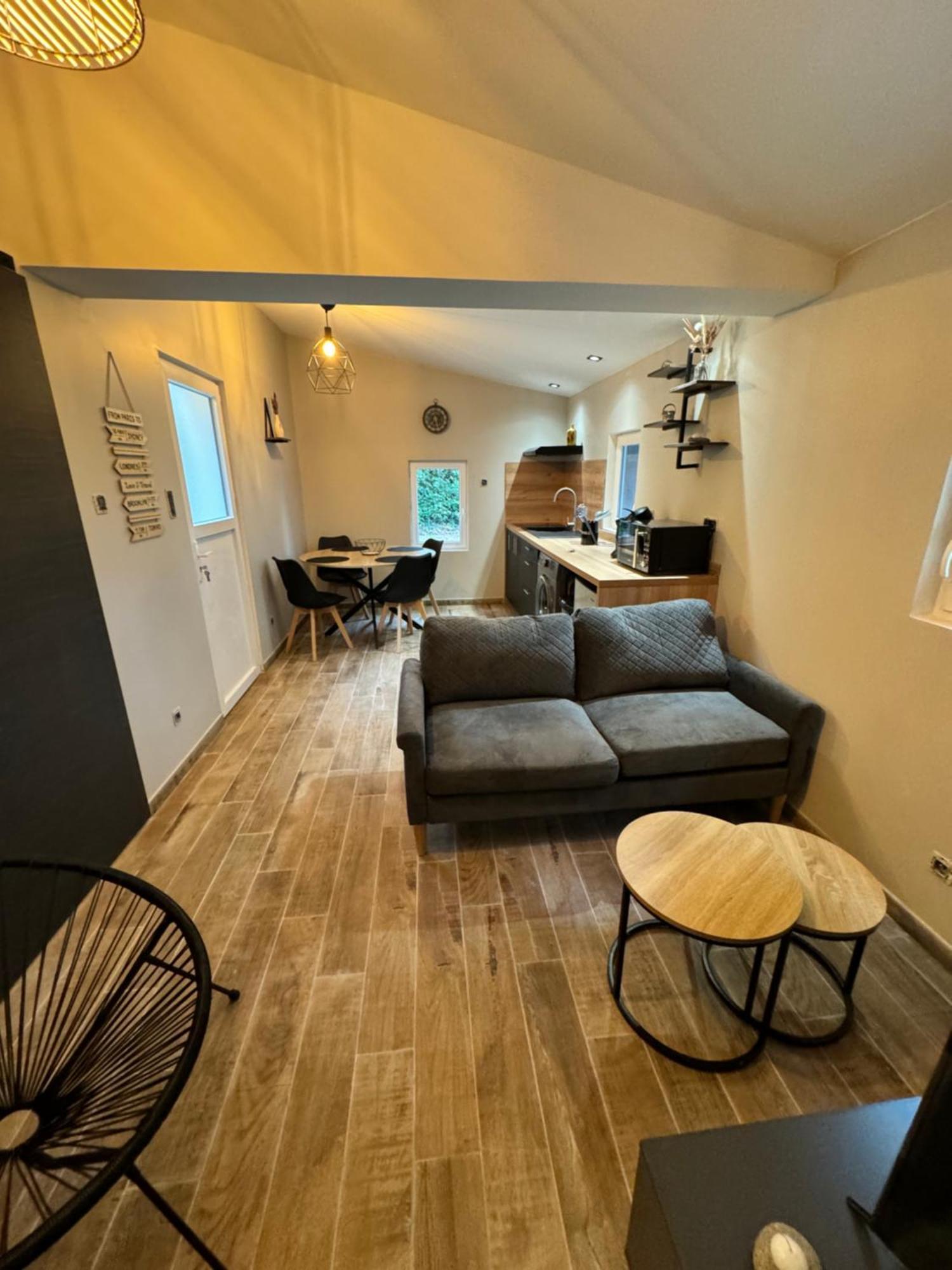 Mazet En Campagne Apartment Arles Bagian luar foto